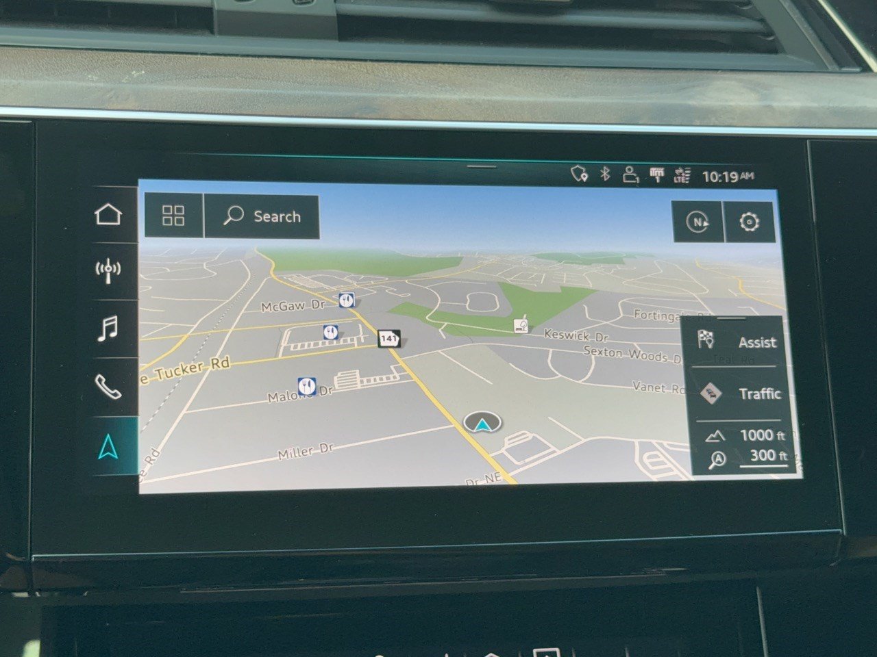 Used 2019 Audi e-tron Premium Plus AWD/4WD image 23