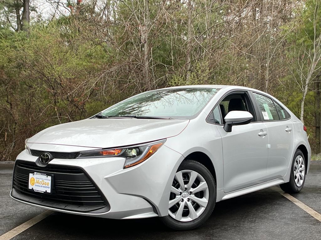 New 2026 Toyota Corolla LE FWD image 1