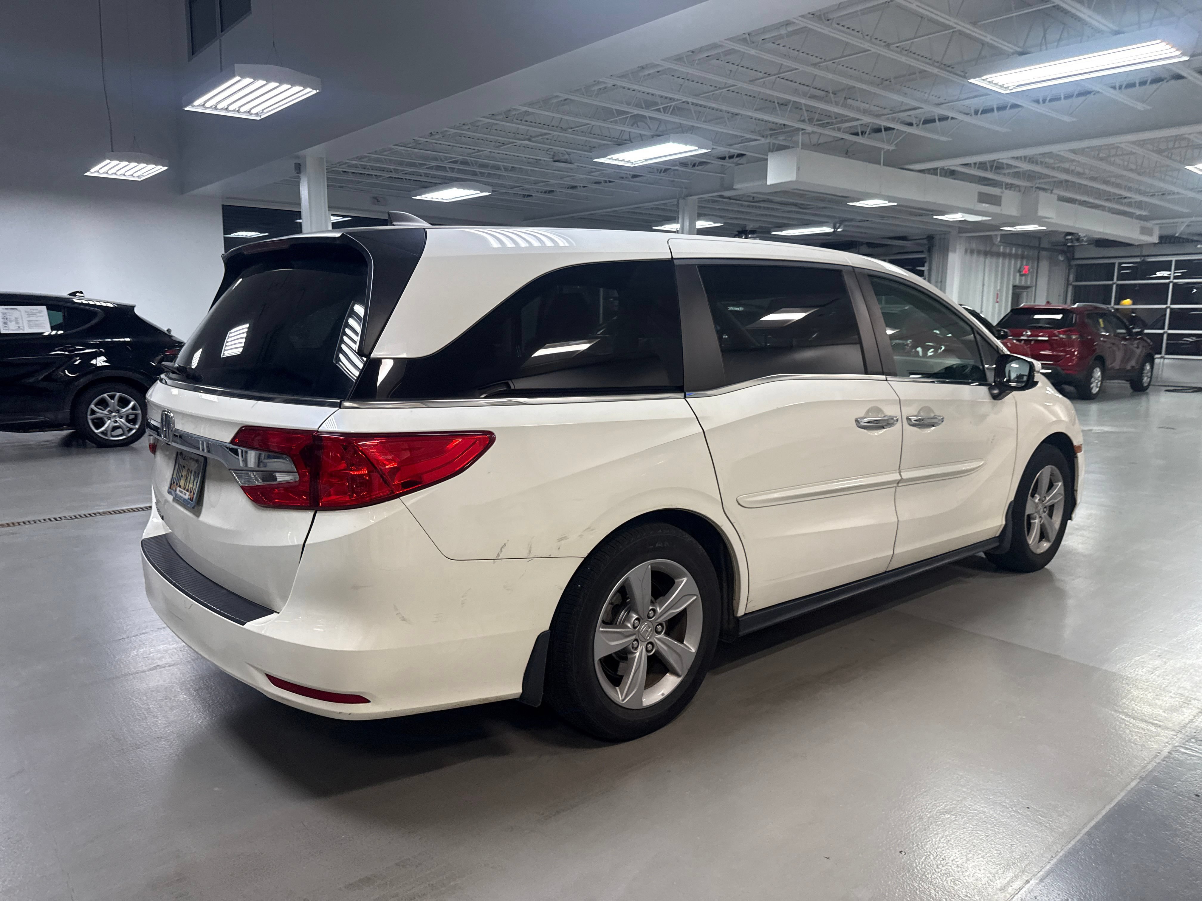 Used 2018 Honda Odyssey EX-L image 25