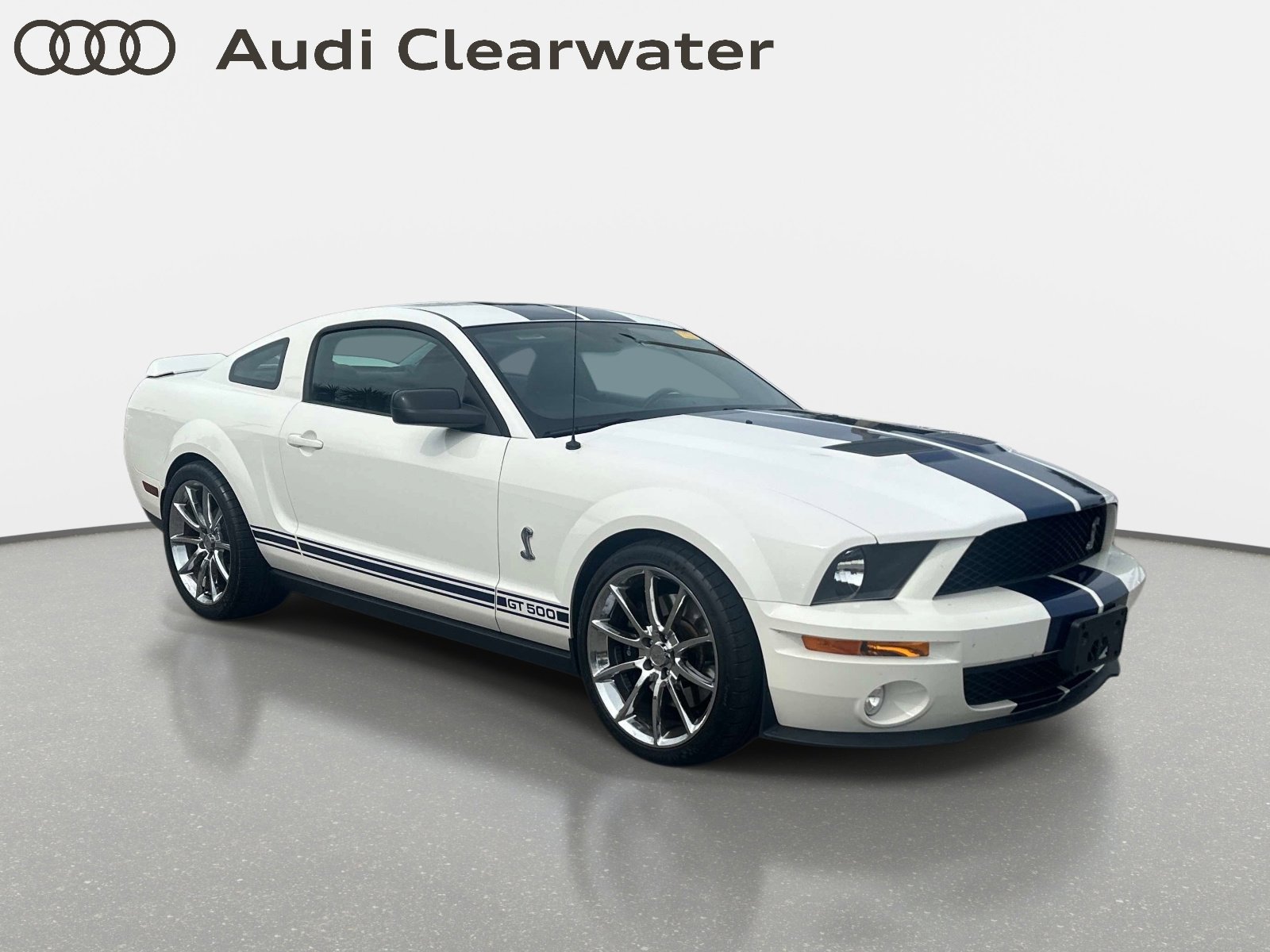 Used 2007 Ford Mustang Shelby GT500 RWD image 4