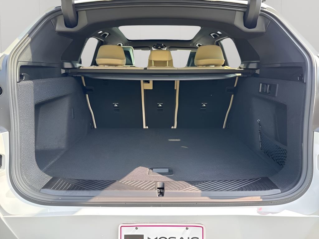 Used 2025 BMW X3 xDrive30i w/ Convenience Package image 17