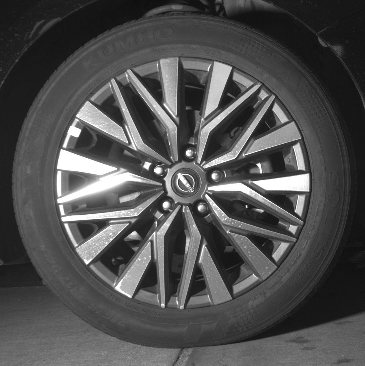 Used 2025 Nissan Altima 2.5 SV image 13