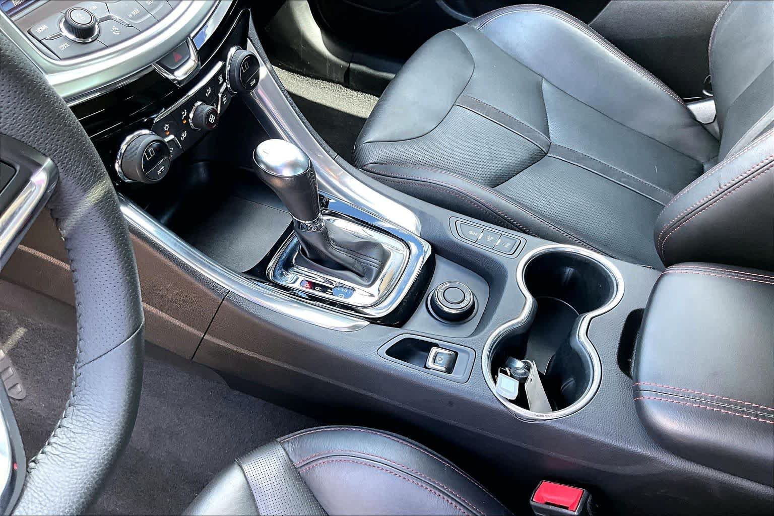 Used 2017 Chevrolet SS RWD image 17