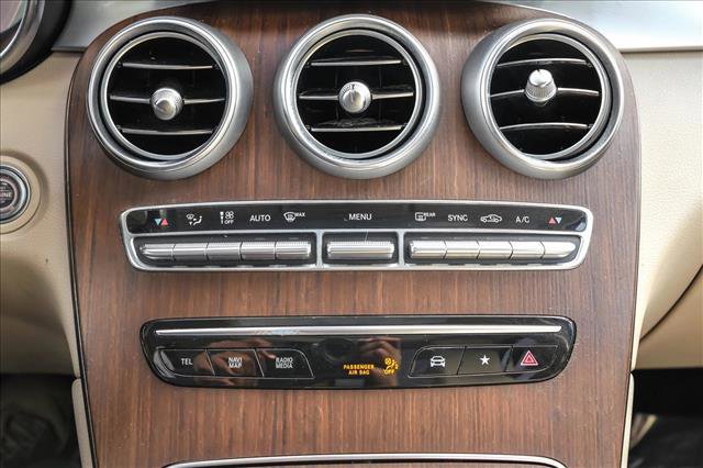 Used 2022 Mercedes-Benz GLC 300 4MATIC image 20