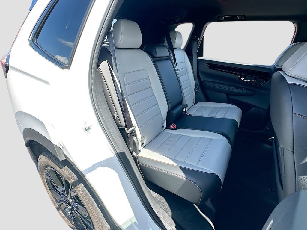 Used 2026 Honda CR-V Sport Touring image 27