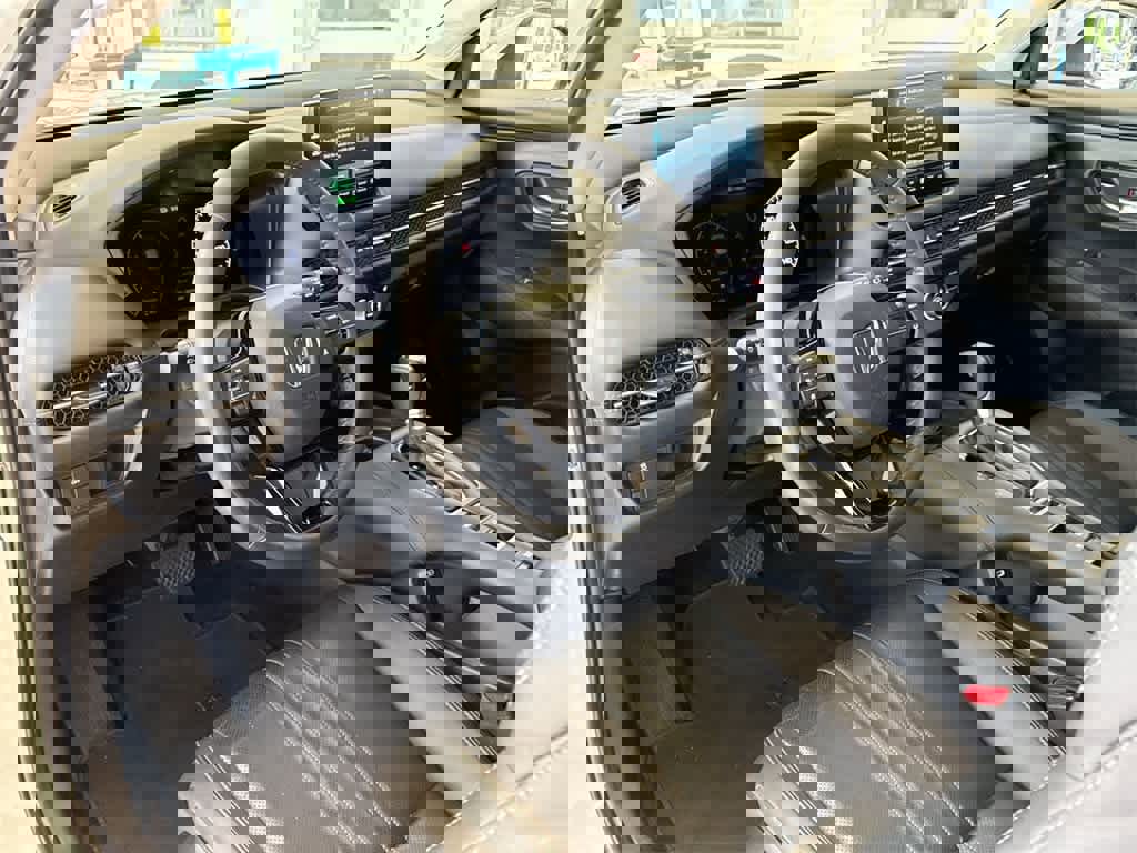 Certified 2024 Honda HR-V EX-L image 10