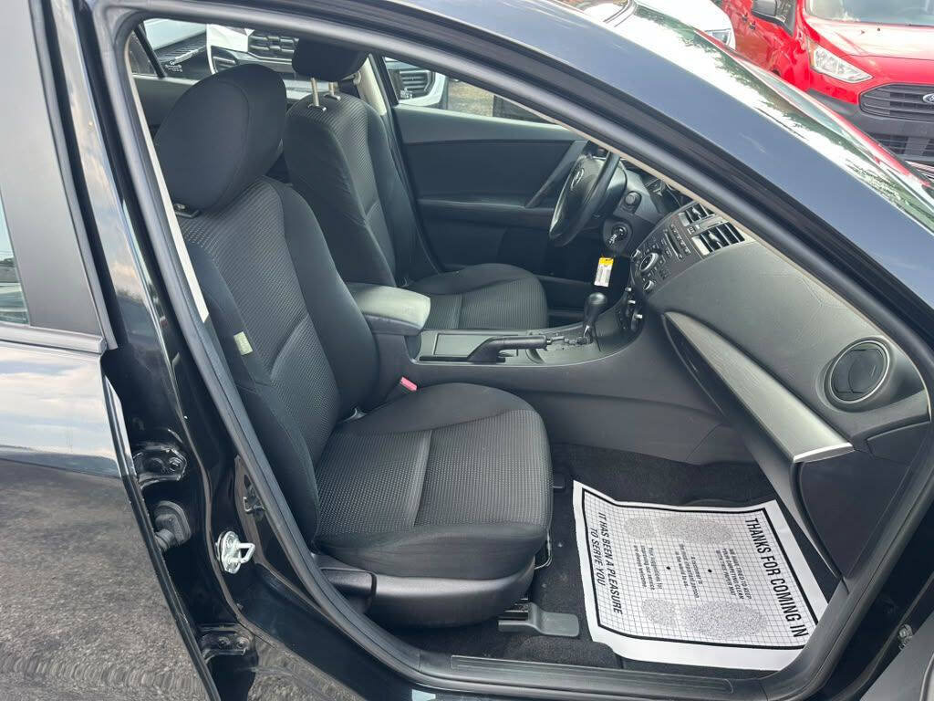 Used 2012 MAZDA MAZDA3 i Sport FWD image 16