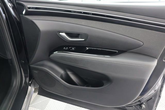 Certified 2024 Hyundai Santa Cruz Limited image 28