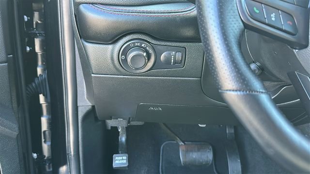 Used 2025 Dodge Durango R/T AWD/4WD image 18