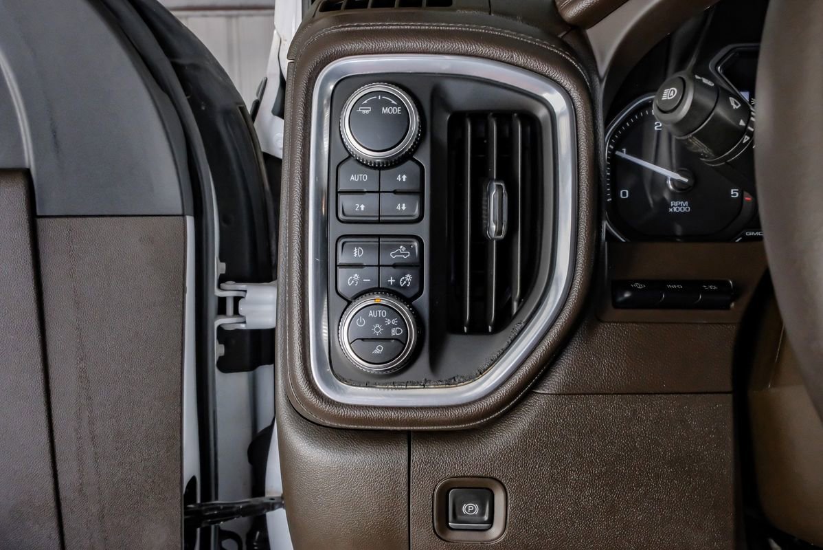 Used 2022 GMC Sierra 2500 Denali w/ Denali Ultimate Package image 28