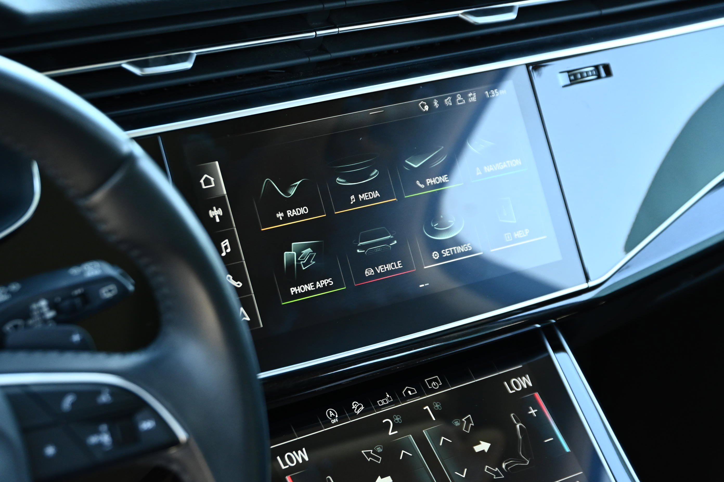 Used 2020 Audi Q7 3.0T Premium Plus w/ Premium Plus Package image 21