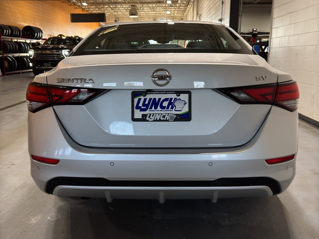 Used 2023 Nissan Sentra SV image 4