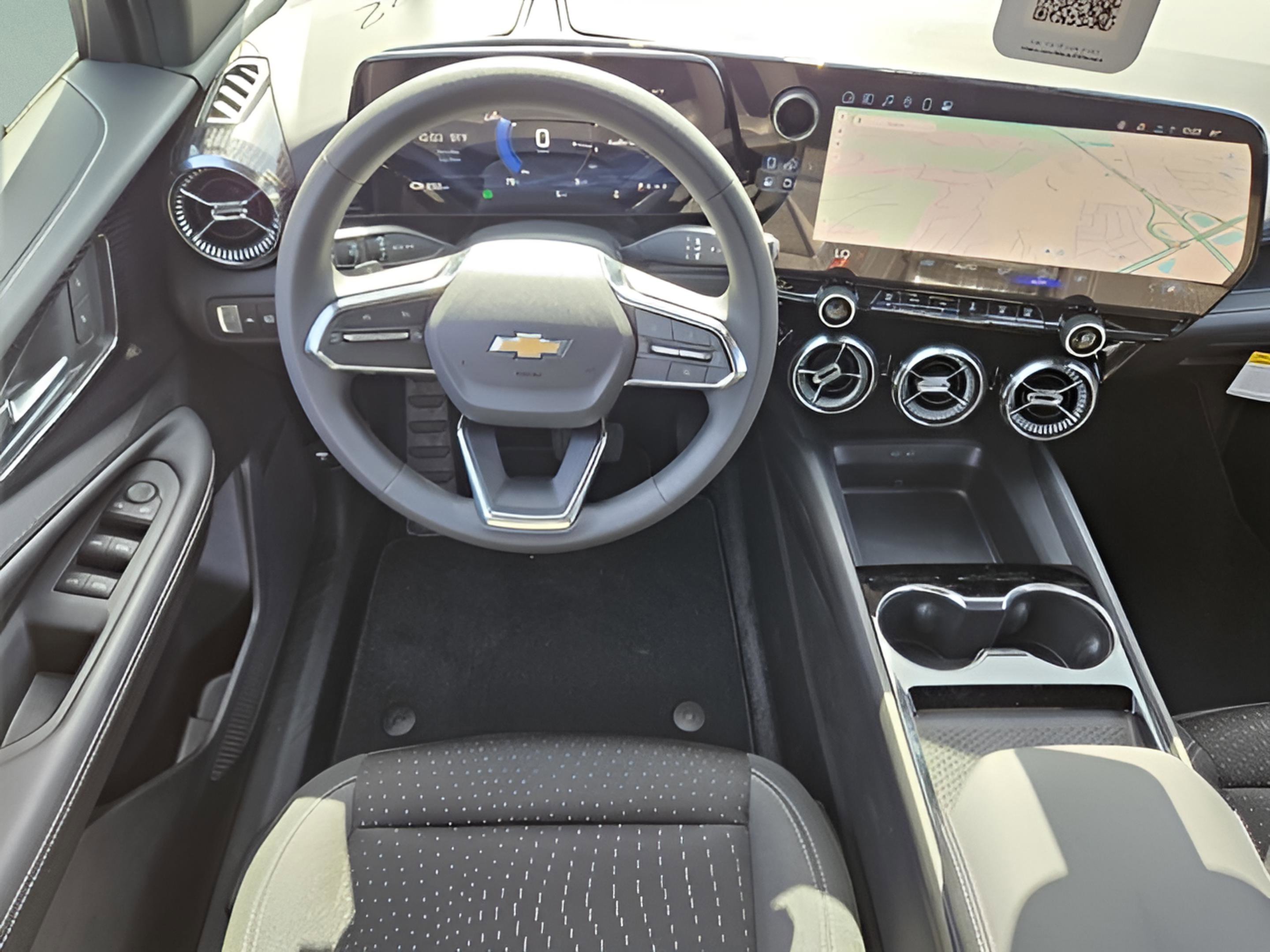 New 2025 Chevrolet Blazer EV LT image 13