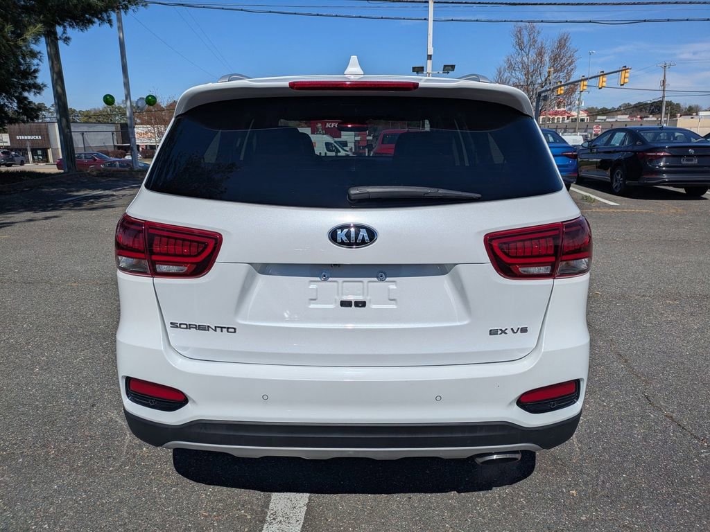 Used 2019 Kia Sorento EX image 5
