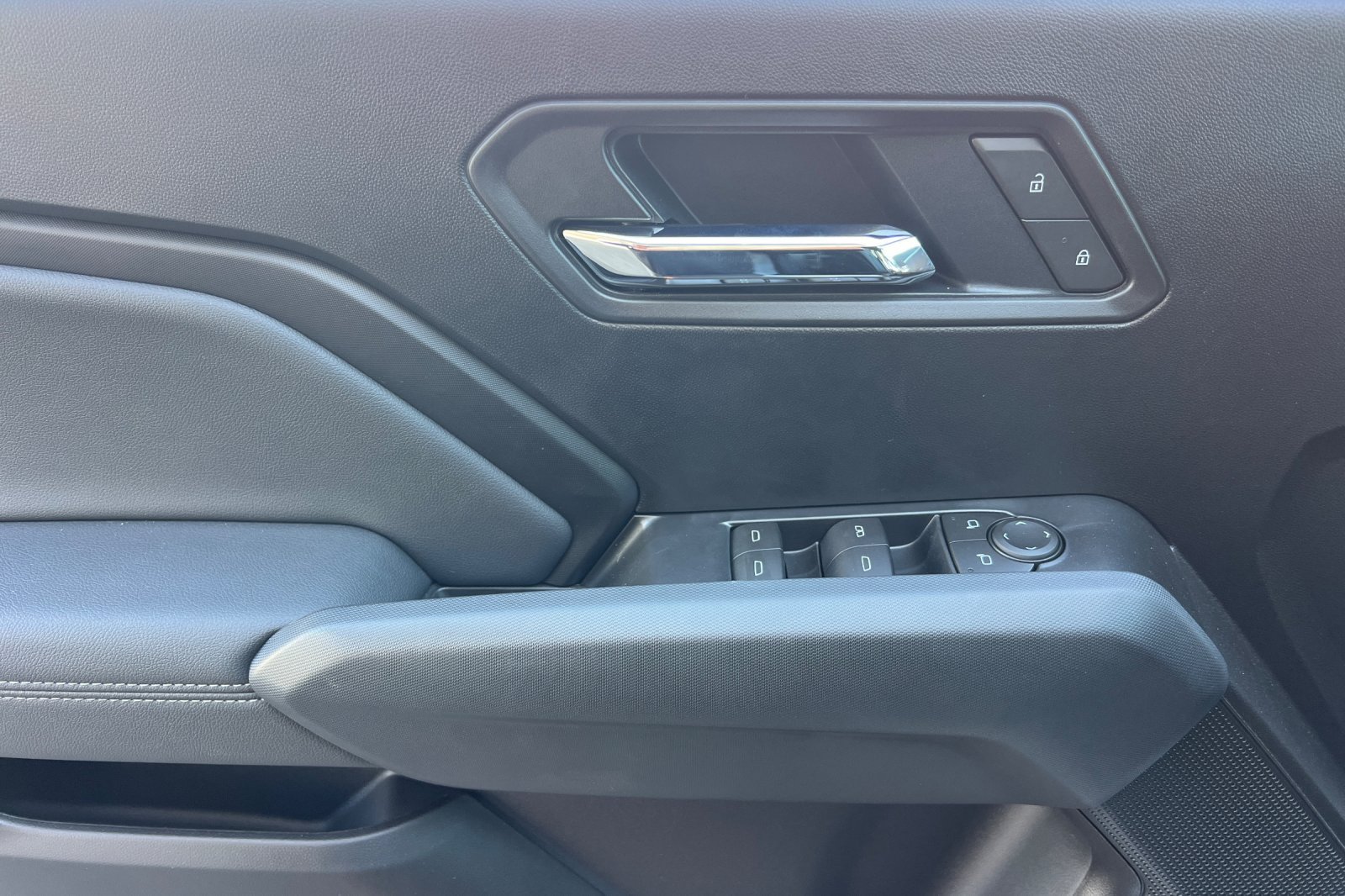 New 2026 GMC Canyon Elevation w/ Convenience Package AWD/4WD image 9