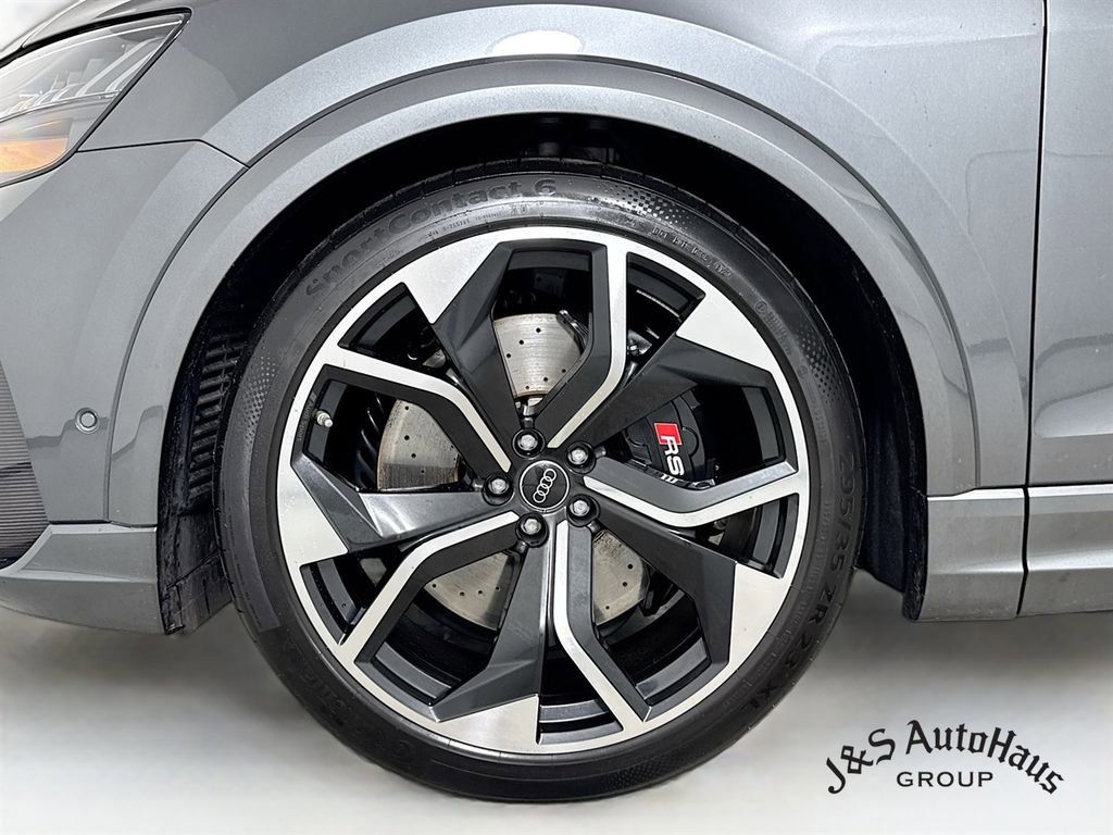 Used 2023 Audi RS Q8 w/ Black Optic Package image 38