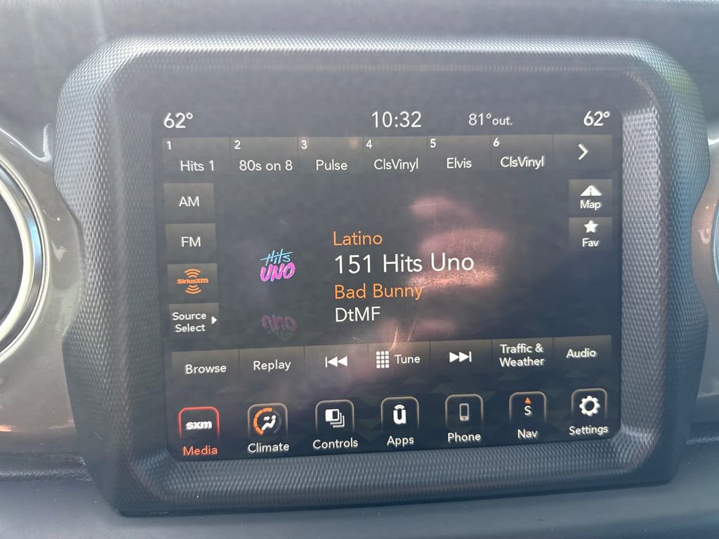 Used 2023 Jeep Gladiator Overland image 21