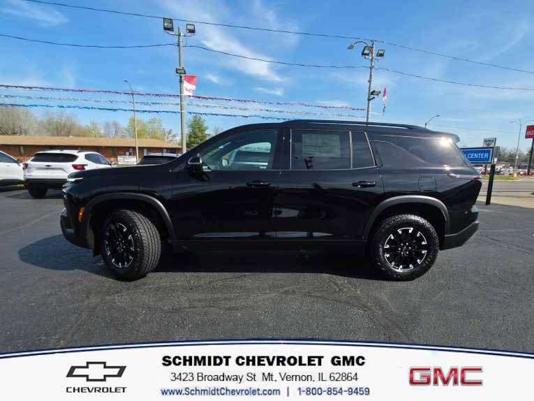 New 2026 Chevrolet Traverse Z71 w/ LPO, Floor Liner Package AWD/4WD image 8