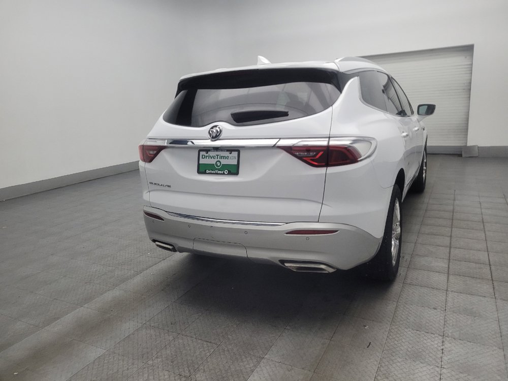Used 2023 Buick Enclave Essence w/ Experience Buick Package FWD image 9