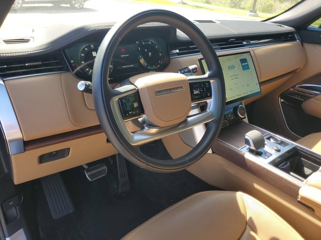 Certified 2023 Land Rover Range Rover SE AWD/4WD image 15