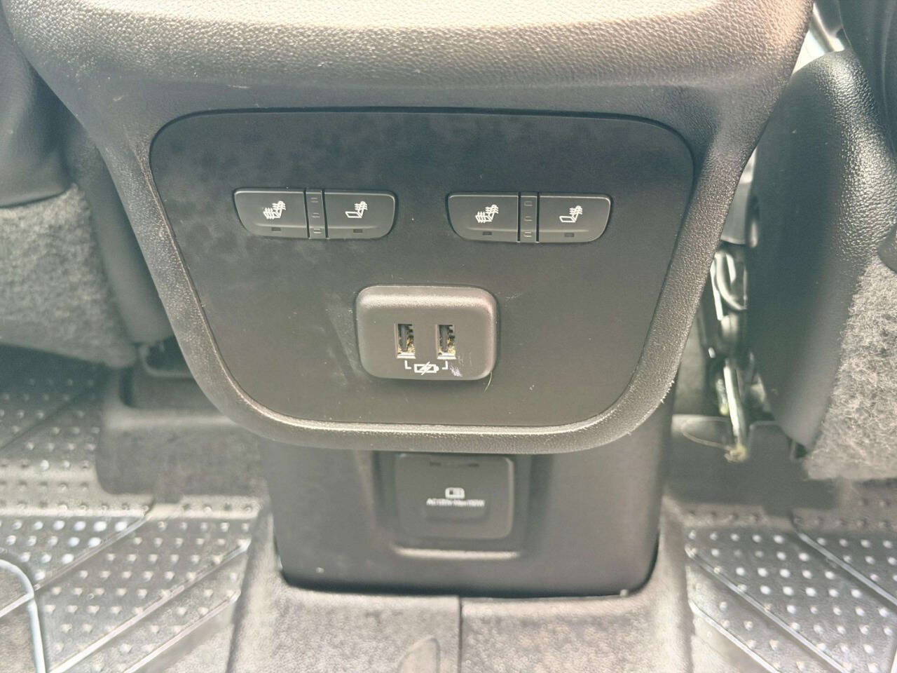 Used 2019 Chevrolet Equinox Premier AWD/4WD image 29