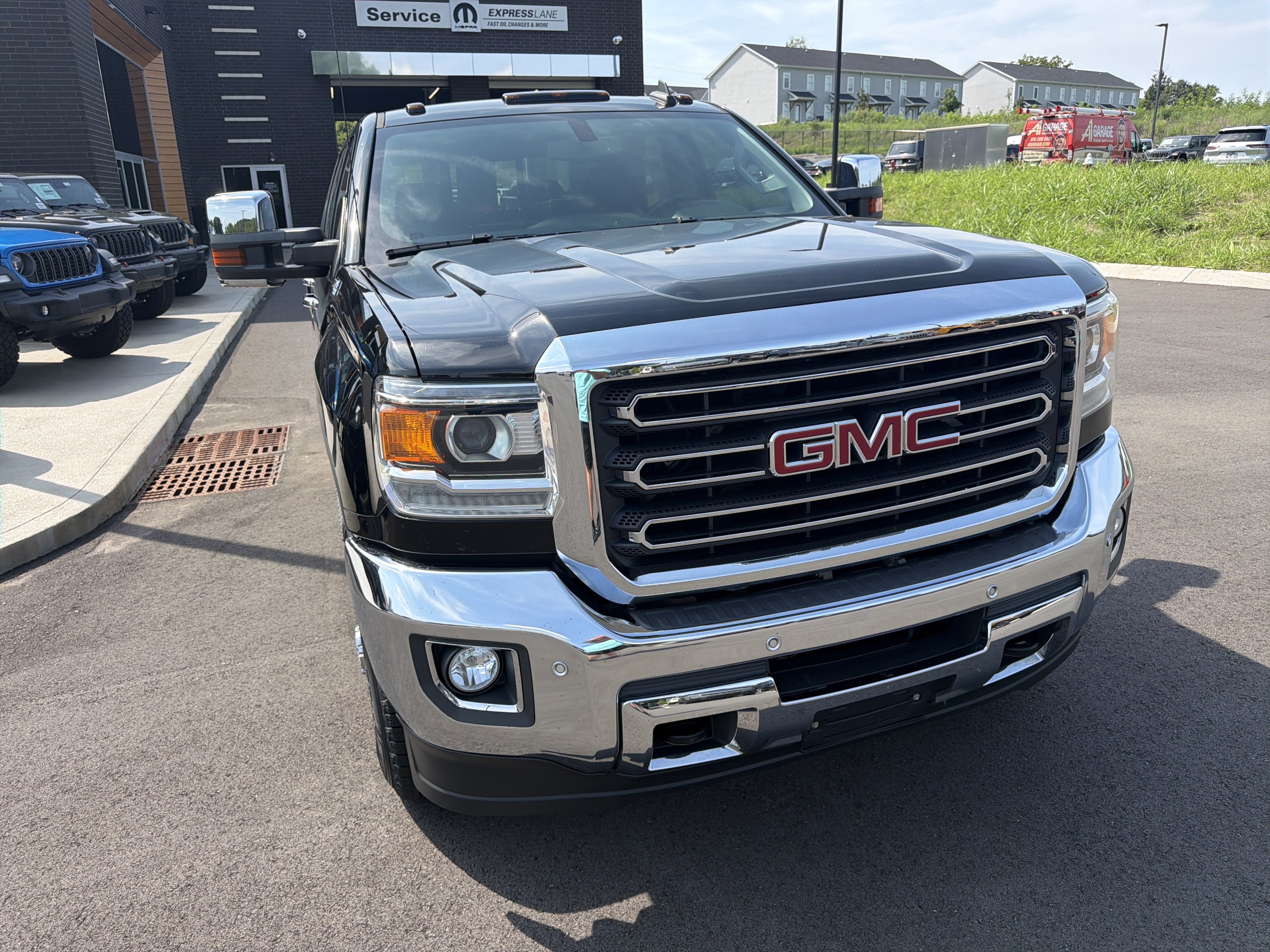 Used 2019 GMC Sierra 2500 SLT AWD/4WD image 5