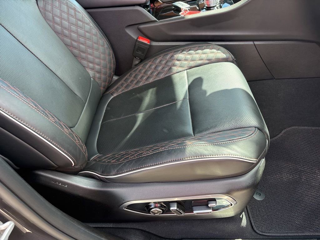 Used 2023 Jeep Grand Cherokee L Summit AWD/4WD image 27