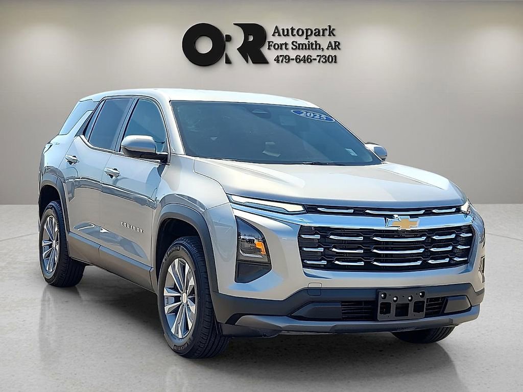 Used 2025 Chevrolet Equinox LT AWD/4WD image 1