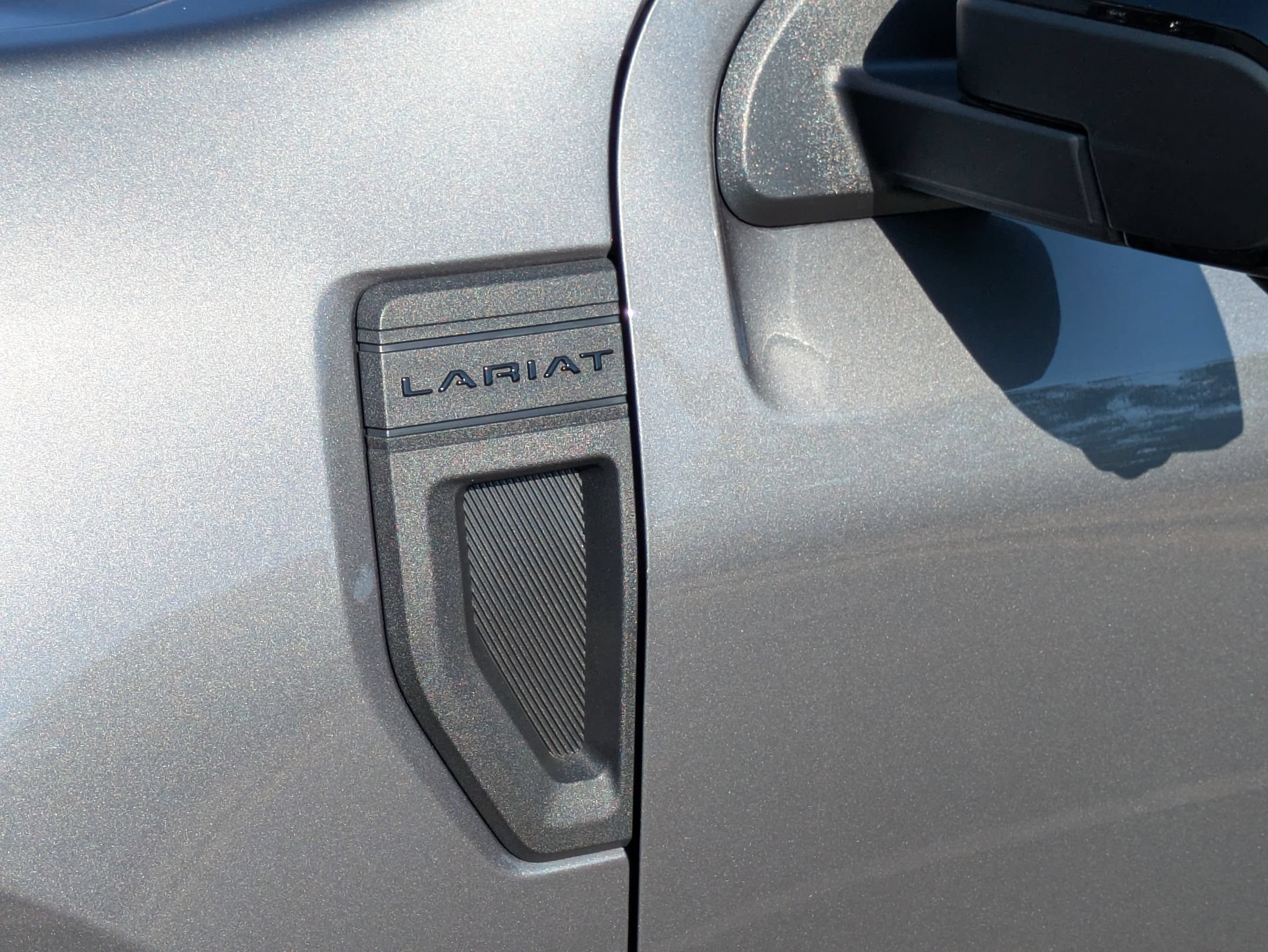 Certified 2025 Ford Maverick Lariat w/ Black Appearance Package AWD/4WD image 12