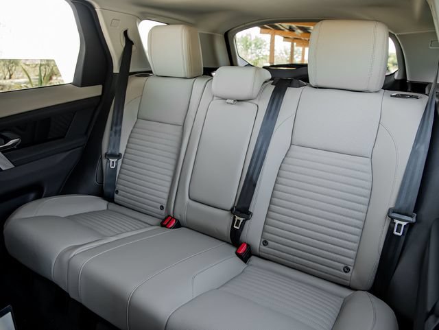 New 2024 Land Rover Discovery Sport S AWD/4WD image 20