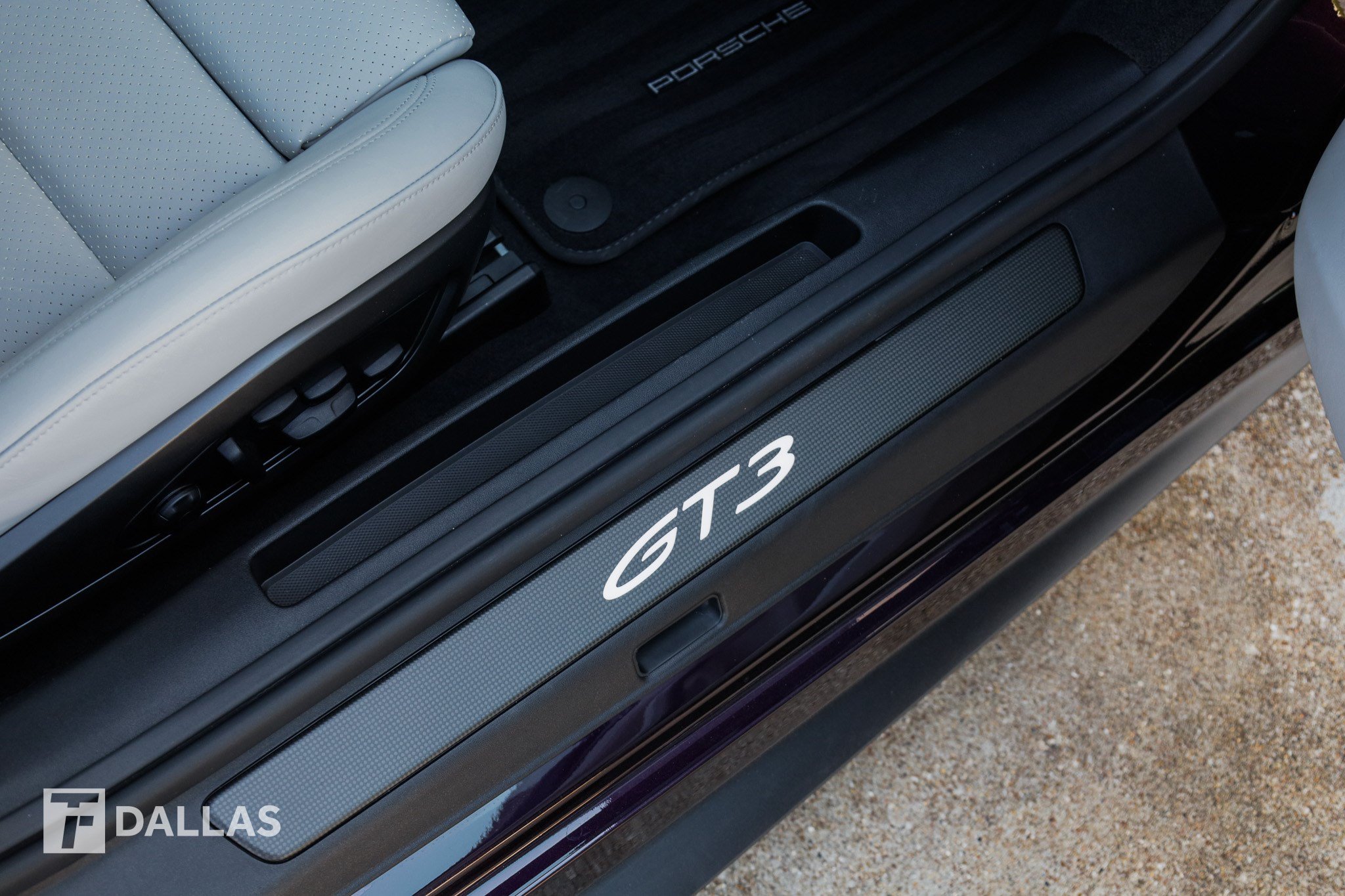 Used 2022 Porsche 911 GT3 RWD image 38