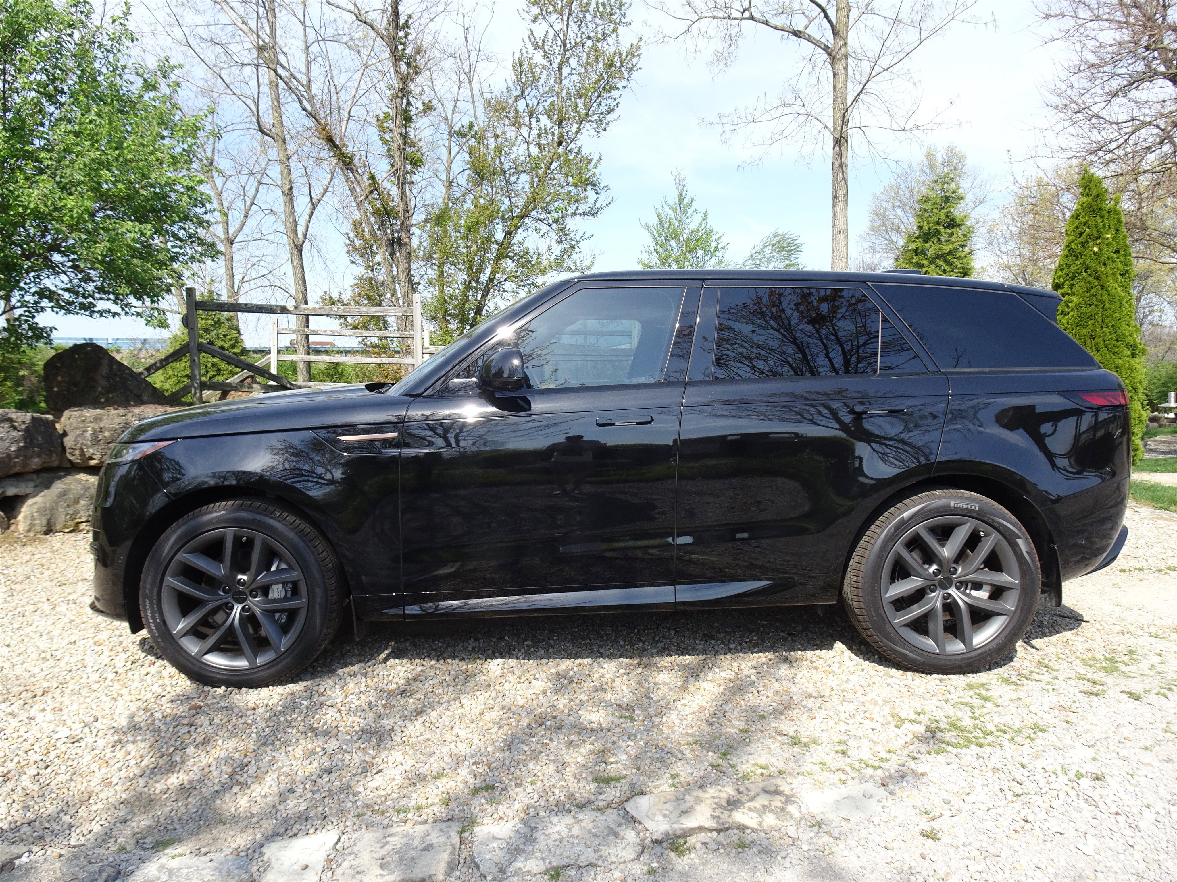 Used 2026 Land Rover Range Rover Sport Dynamic SE image 8