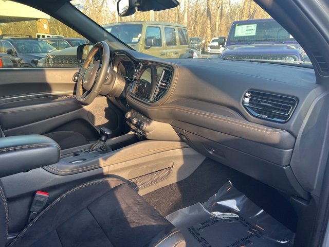 Used 2023 Dodge Durango R/T image 28