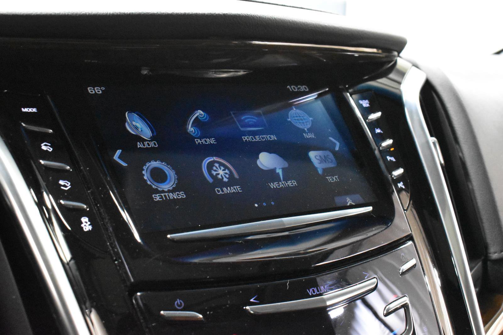Used 2020 Cadillac Escalade ESV Luxury AWD/4WD image 15