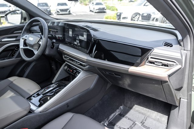New 2026 Audi Q5 Premium Plus AWD/4WD image 24