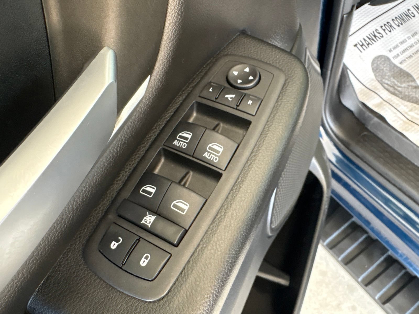 Used 2023 RAM 1500 Lone Star AWD/4WD image 11