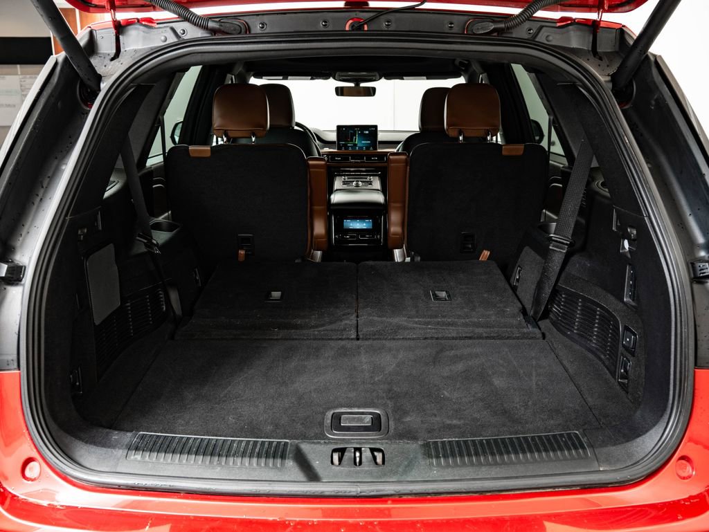 Used 2021 Lincoln Aviator Reserve image 20