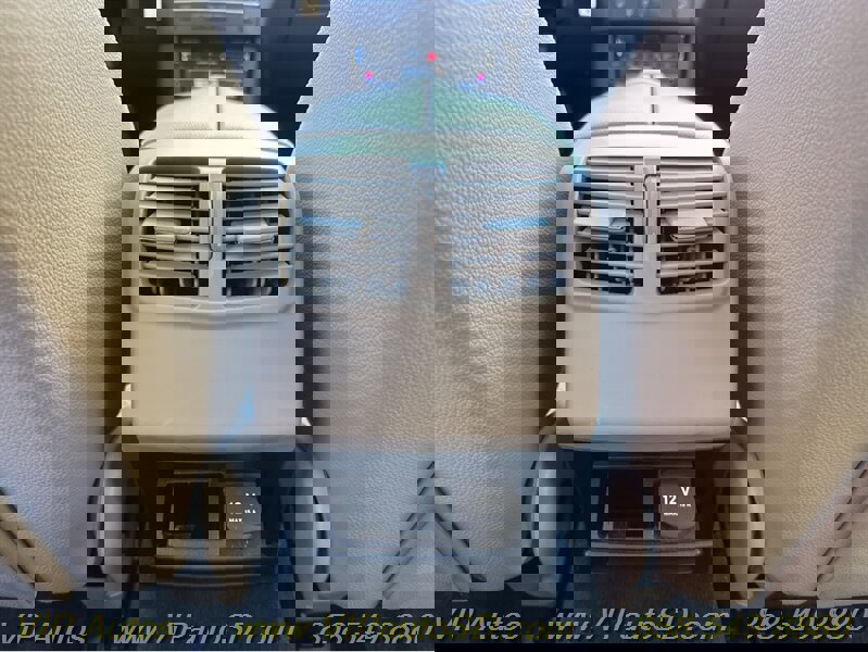 Used 2011 Mercedes-Benz E 350 Sedan image 18