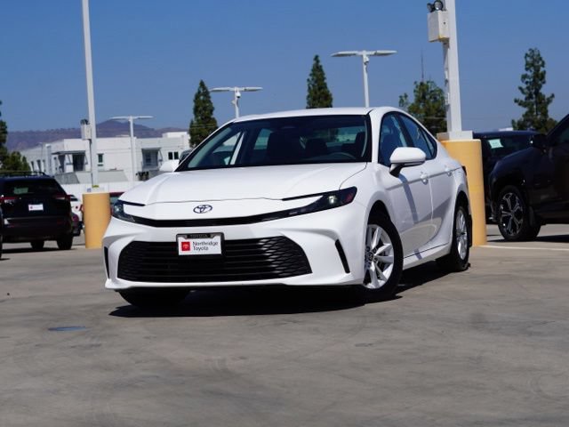 Certified 2026 Toyota Camry LE FWD image 4