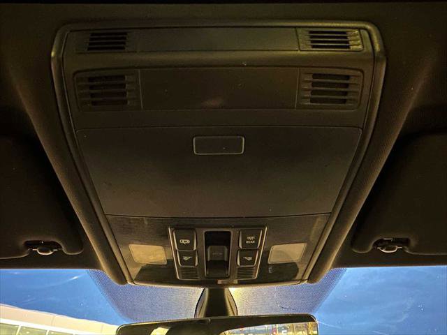 Used 2019 Volkswagen Jetta R-Line w/ R-Line Cold Weather Package image 29