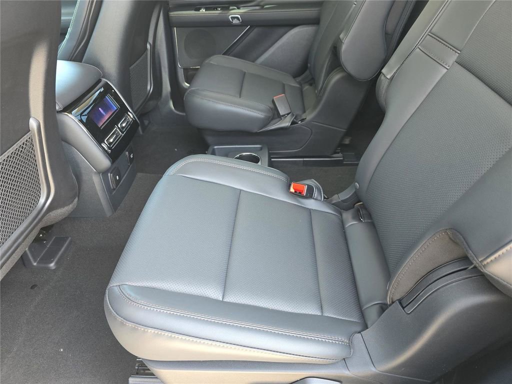 New 2026 Lincoln Aviator 2WD image 12