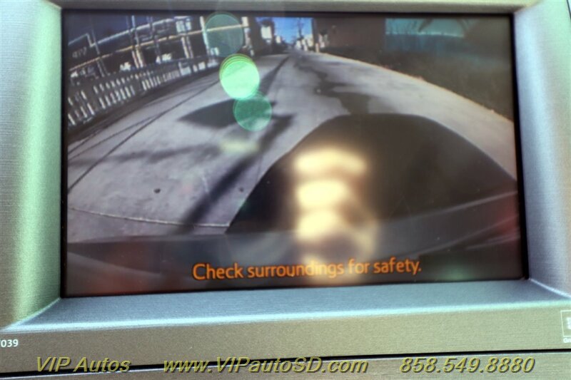 Used 2014 Toyota Prius Four w/ Solar Roof Package FWD image 20