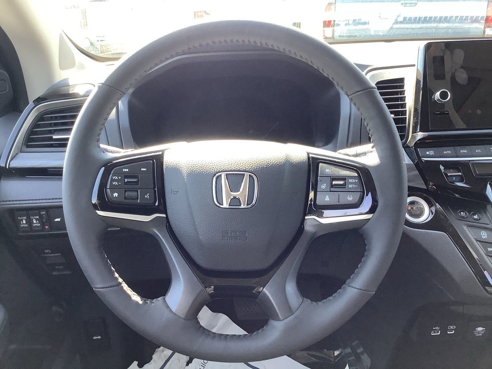 New 2026 Honda Odyssey Elite image 15