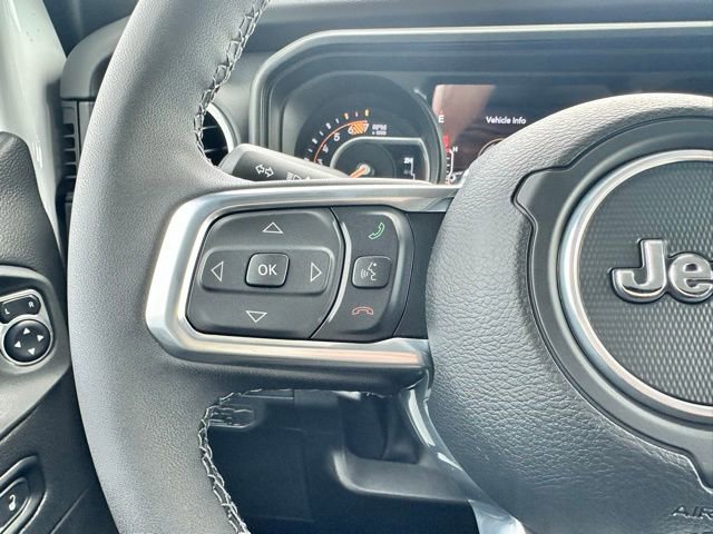 New 2025 Jeep Wrangler Sahara AWD/4WD image 15