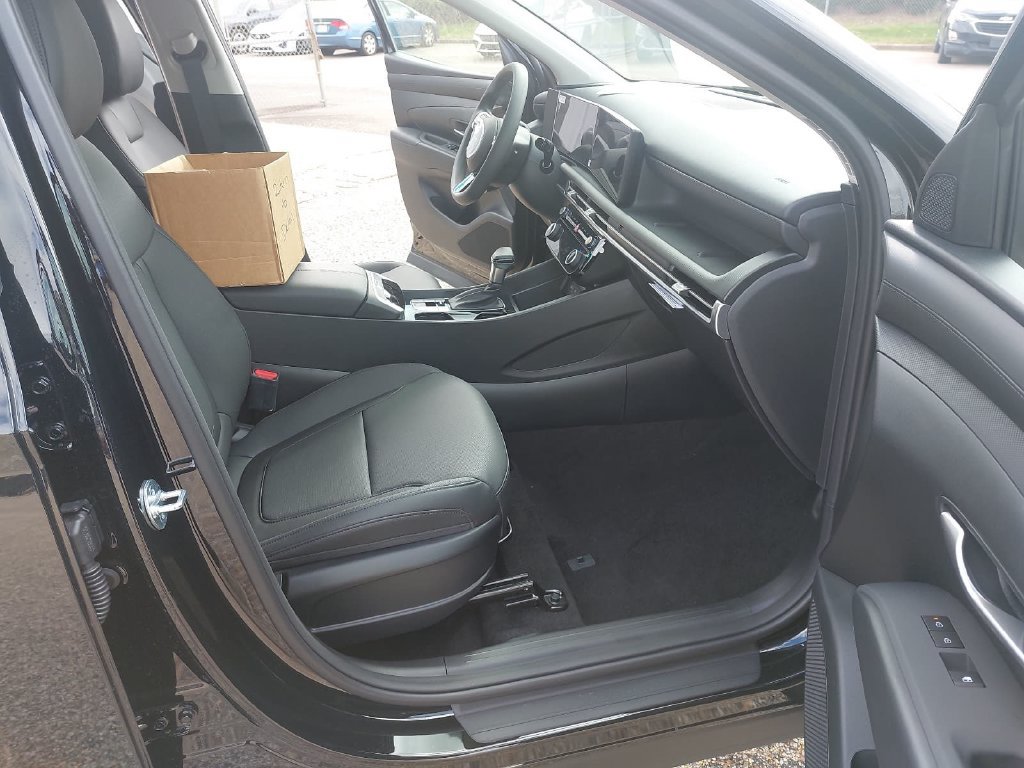 New 2026 Hyundai Tucson SEL Plus FWD image 10
