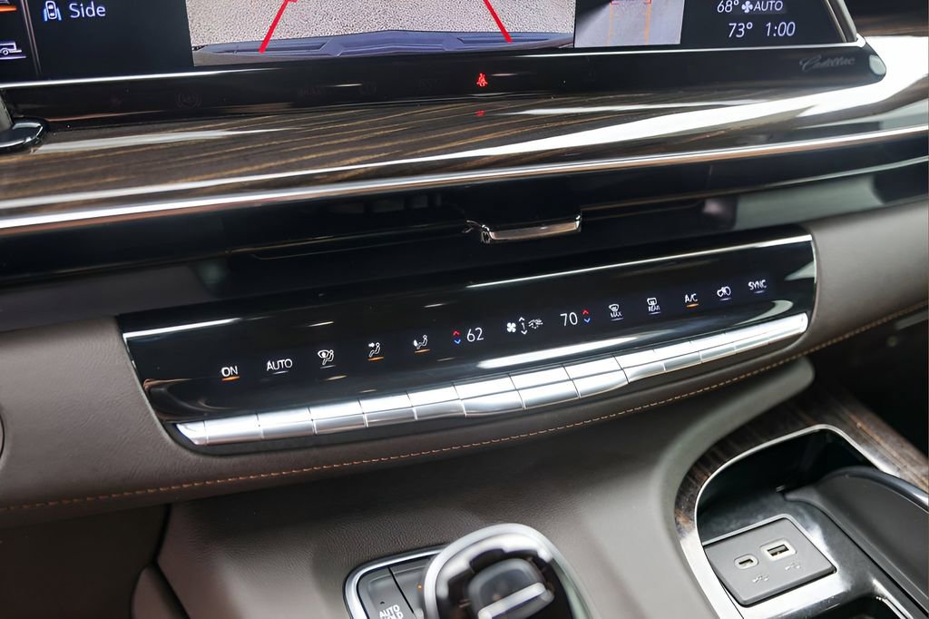 Used 2021 Cadillac Escalade Sport w/ Heavy-Duty Trailer Package image 18