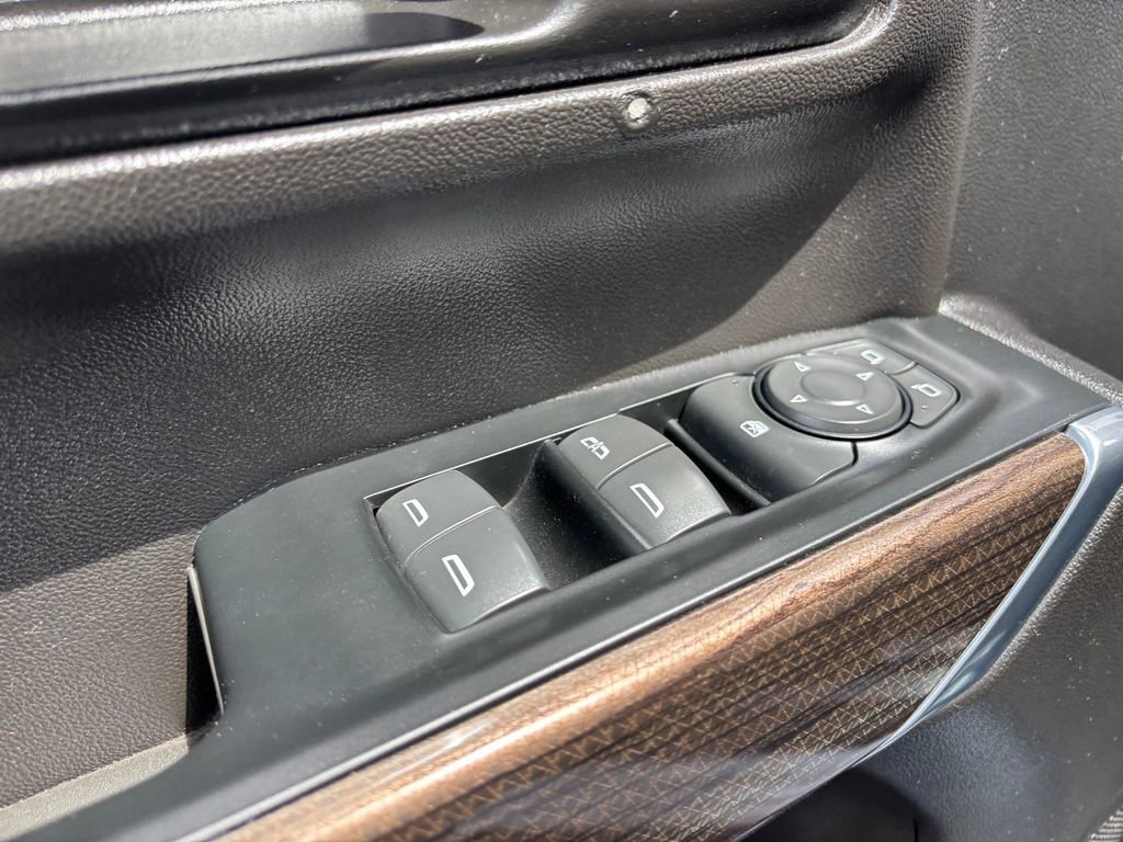 Used 2023 Chevrolet Silverado 2500 LT w/ Convenience Package image 21