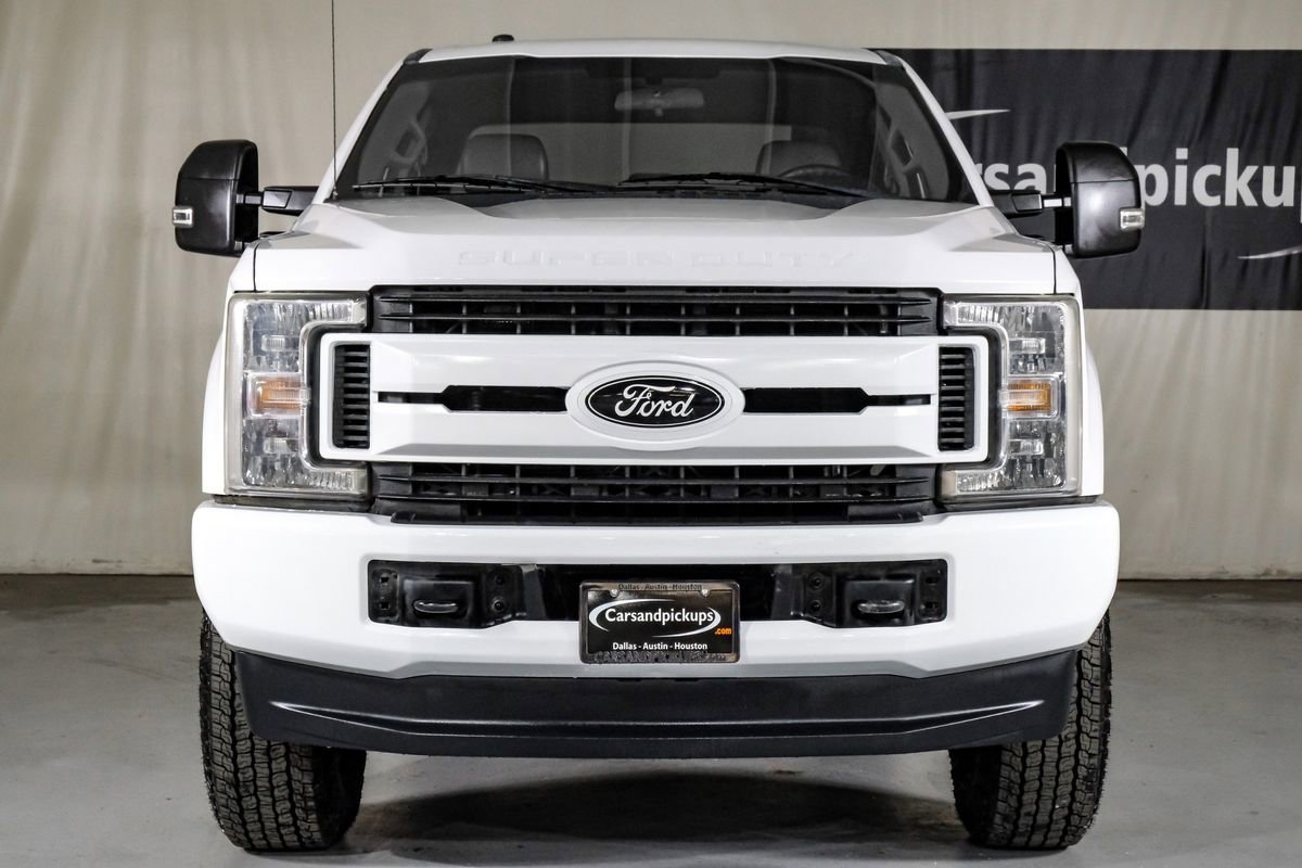 Used 2019 Ford F250 XL w/ XL Value Package image 3