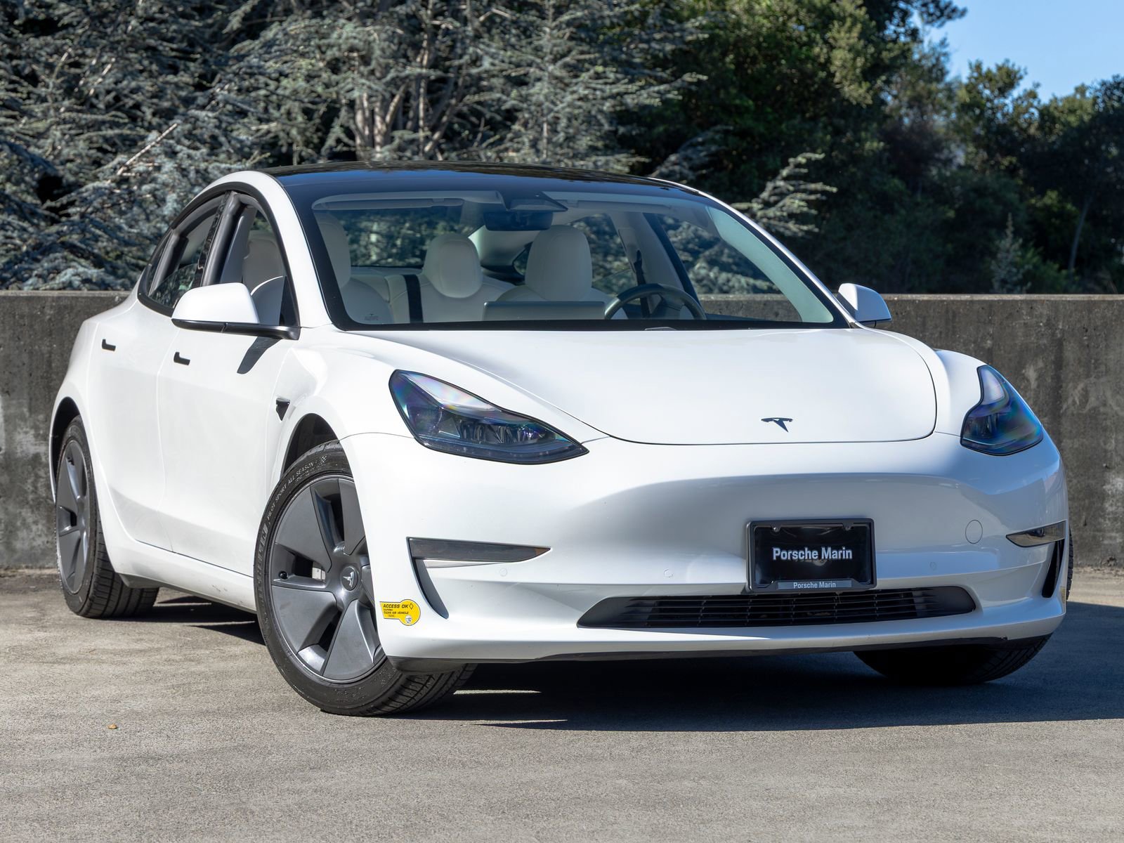 Used 2021 Tesla Model 3 Standard Range Plus image 6