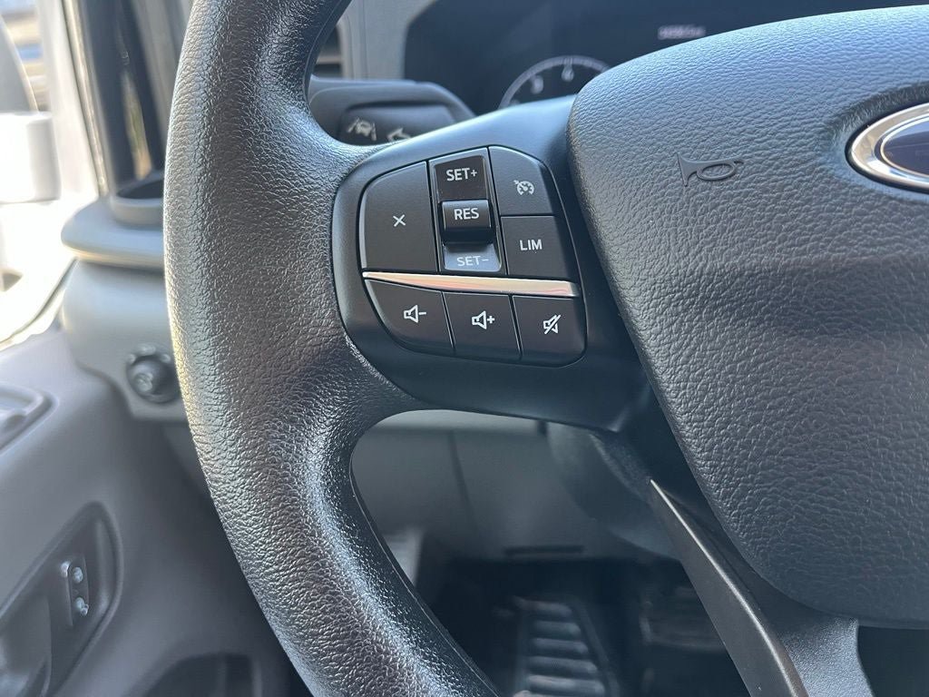 Used 2025 Ford Transit 350 XLT RWD image 21